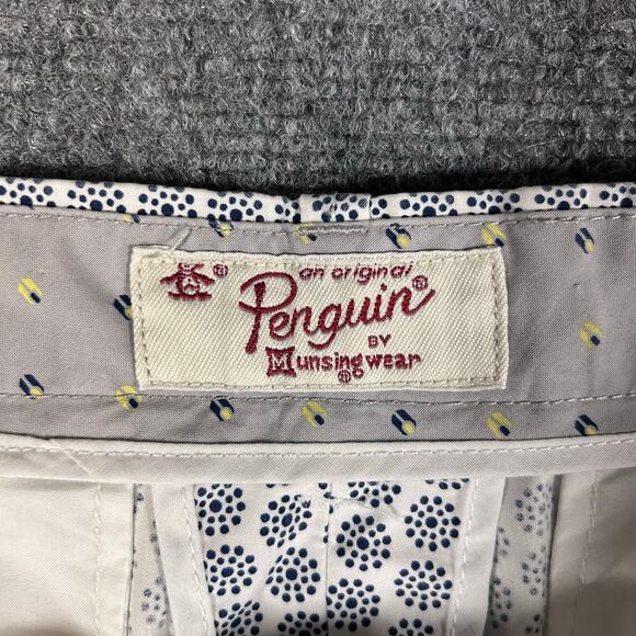 NWOT Penguin by Munsingwear Shorts Men's 32 White All Over Print Pink Penguin - Picture 4 of 10